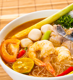 Tom Yam Seafood Mee Hoon